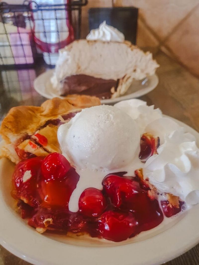 Pine Country Restaurant