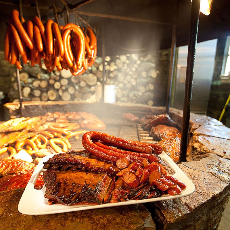 The Salt Lick BBQ – Driftwood