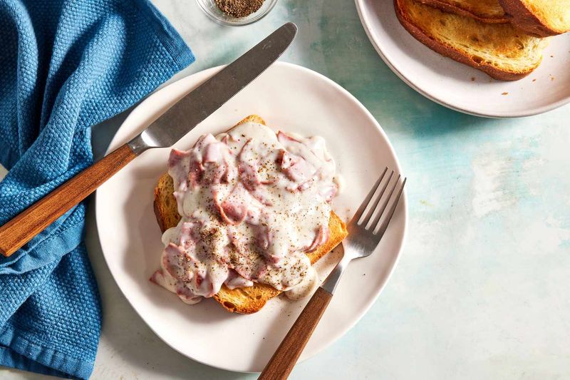 Creamed Chipped Beef on Toast
