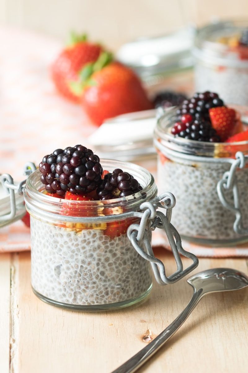 Overnight-style chia quick bowl