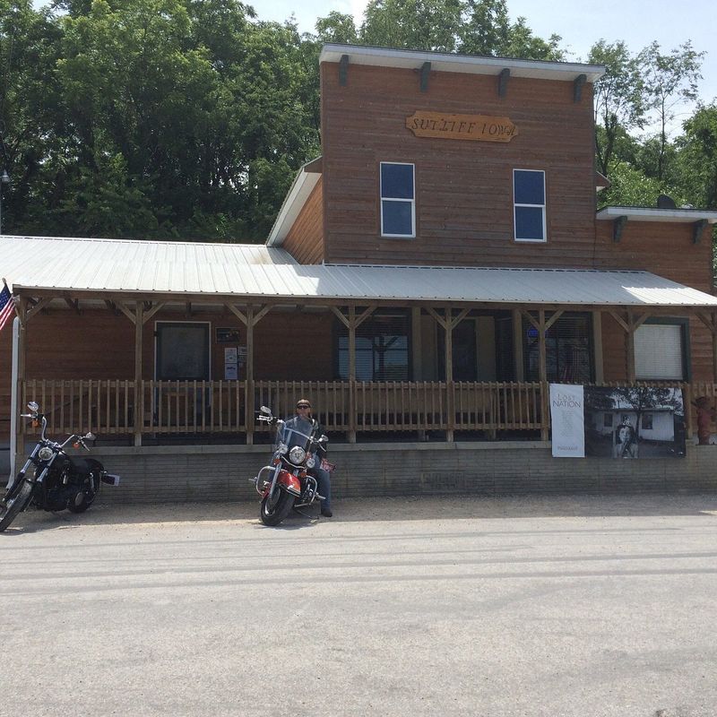 Baxa's Sutliff Store & Tavern