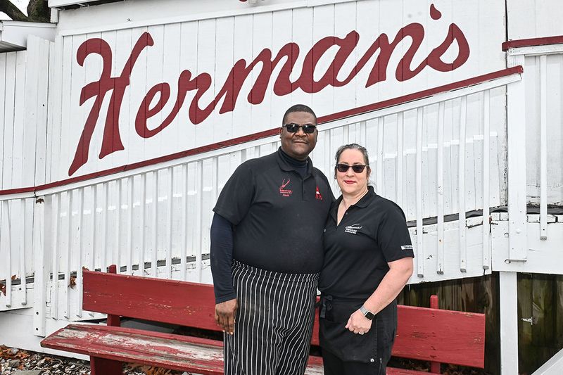 Herman’s Ribhouse — Fayetteville