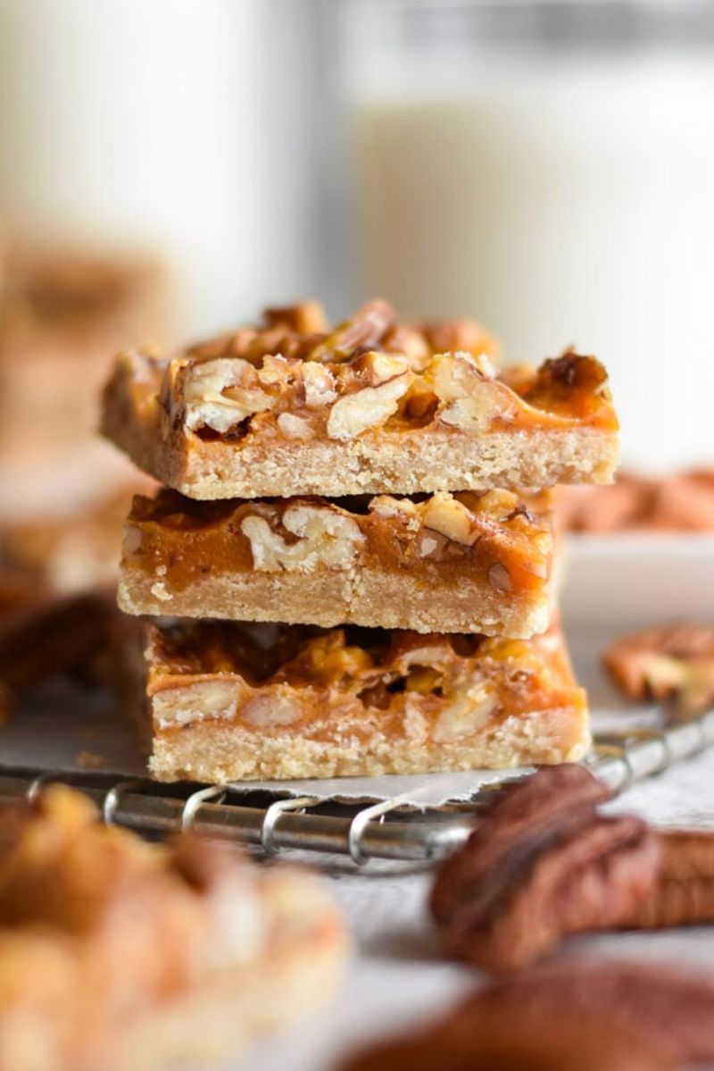 Butterscotch Pecan Bars