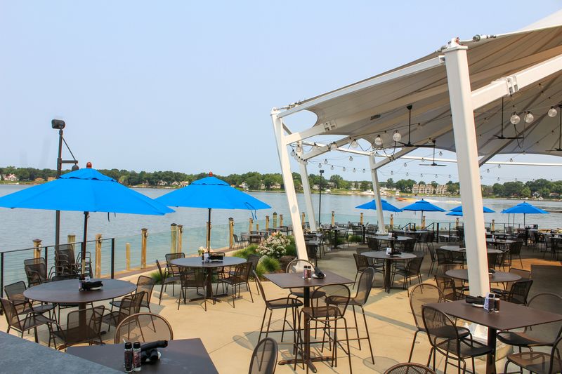 Boatwerks Waterfront Restaurant — Holland (Lake Macatawa)