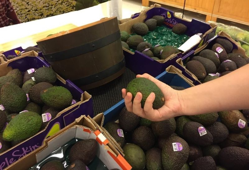 Pressing the Middle Instead of the Stem End