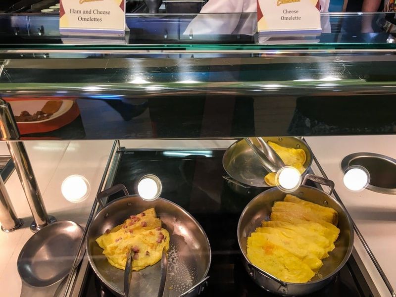 Made-to-order omelet station