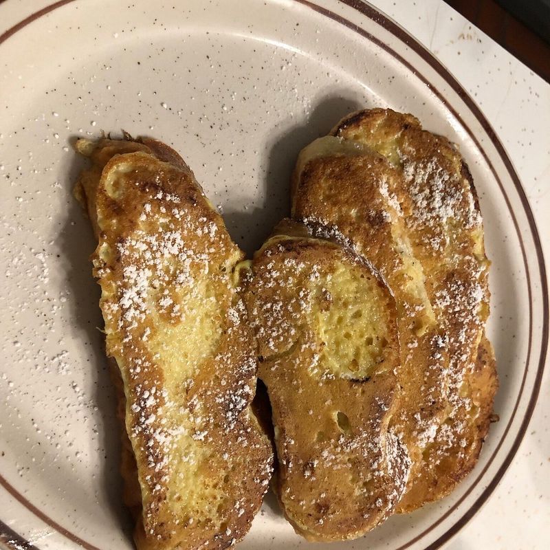 Suomi Home Bakery & Restaurant