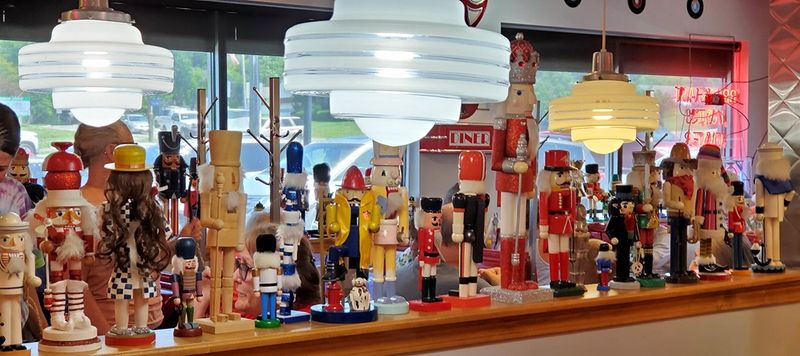 Nutcracker Family Restaurant - Pataskala