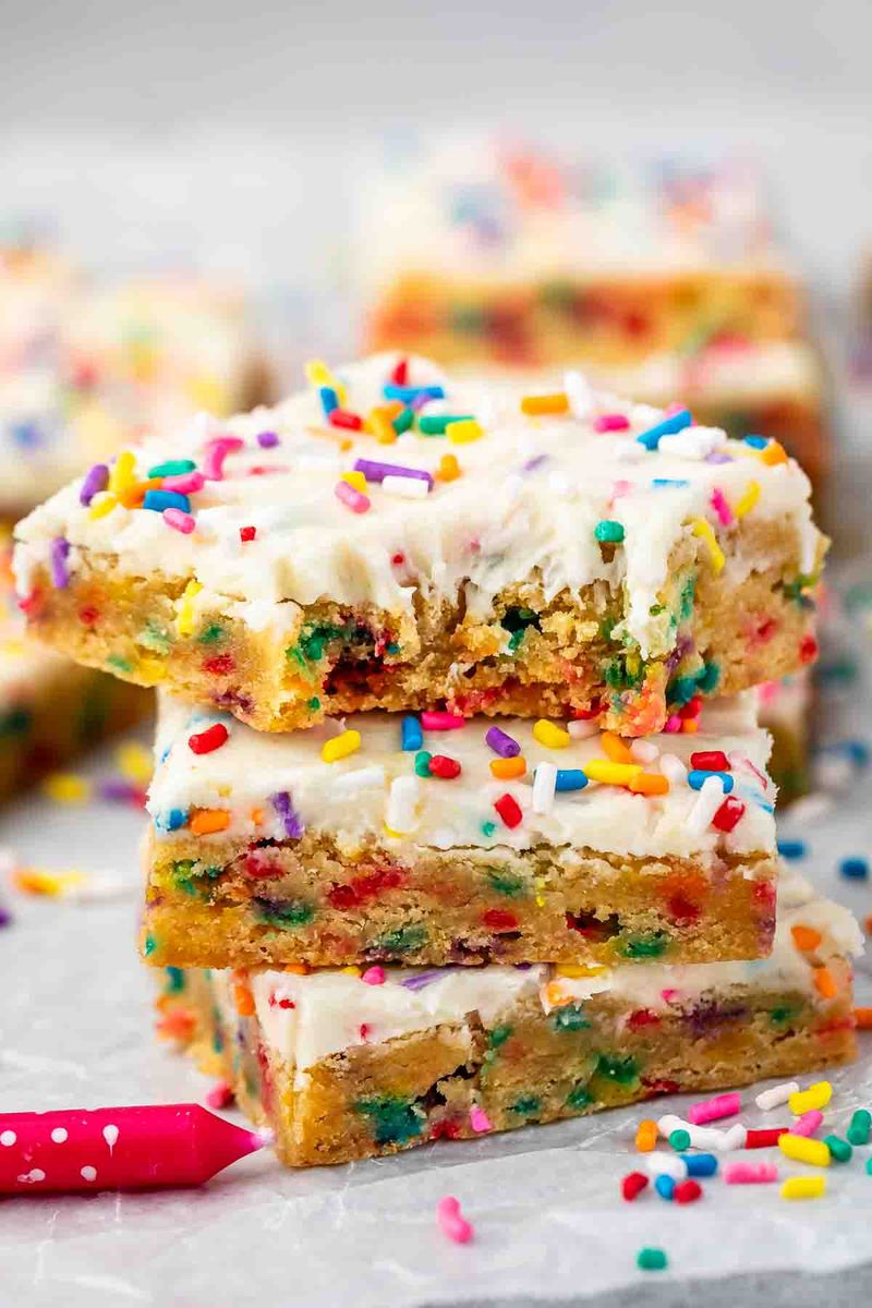 Funfetti Party Blondies
