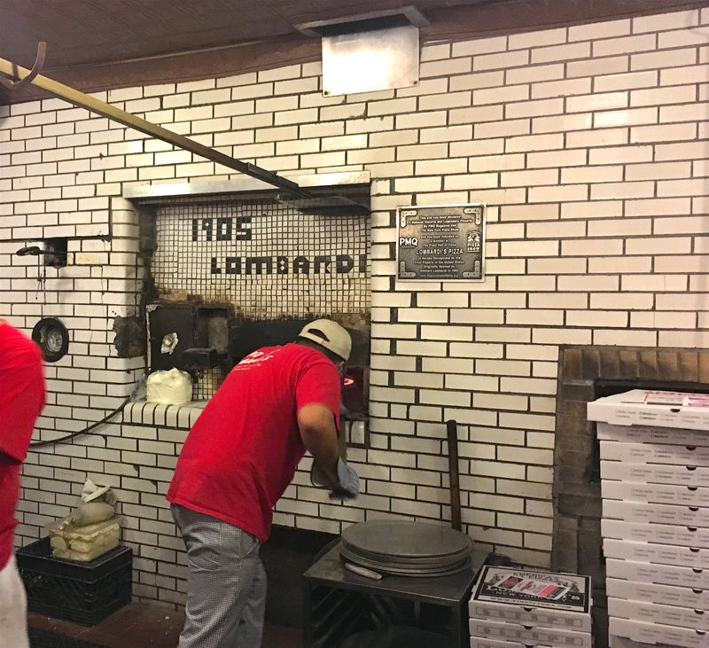 Lombardi's Pizza