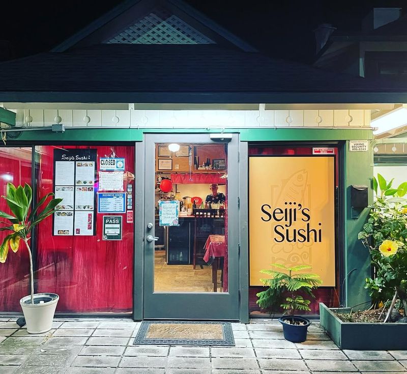 Seiji’s Sushi – Kailua-Kona, Island of Hawaiʻi