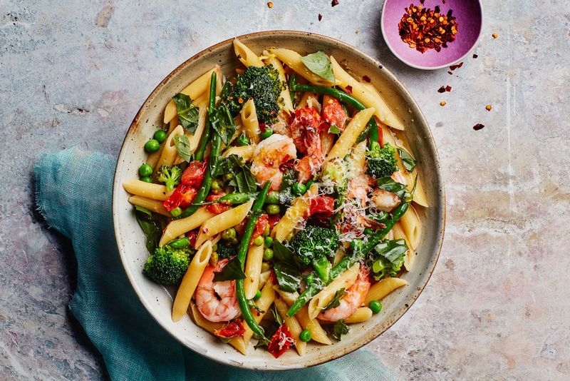 One-Pot Primavera Pasta with Broccoli and Lemon