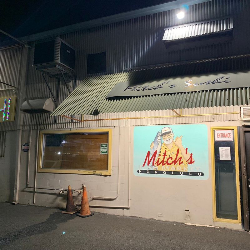 Mitch’s Fish Market & Sushi Bar (Honolulu)