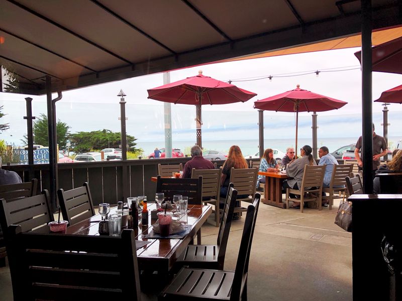 Moonstone Beach Bar & Grill – Cambria