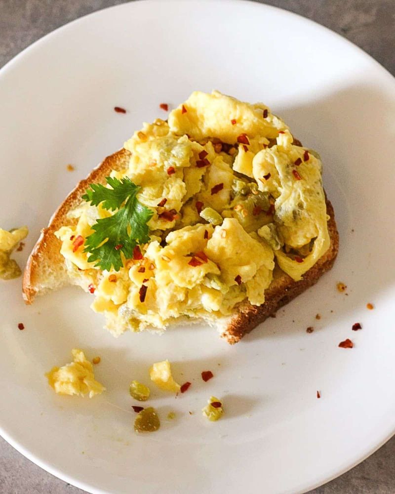 Chili Flakes Scramble