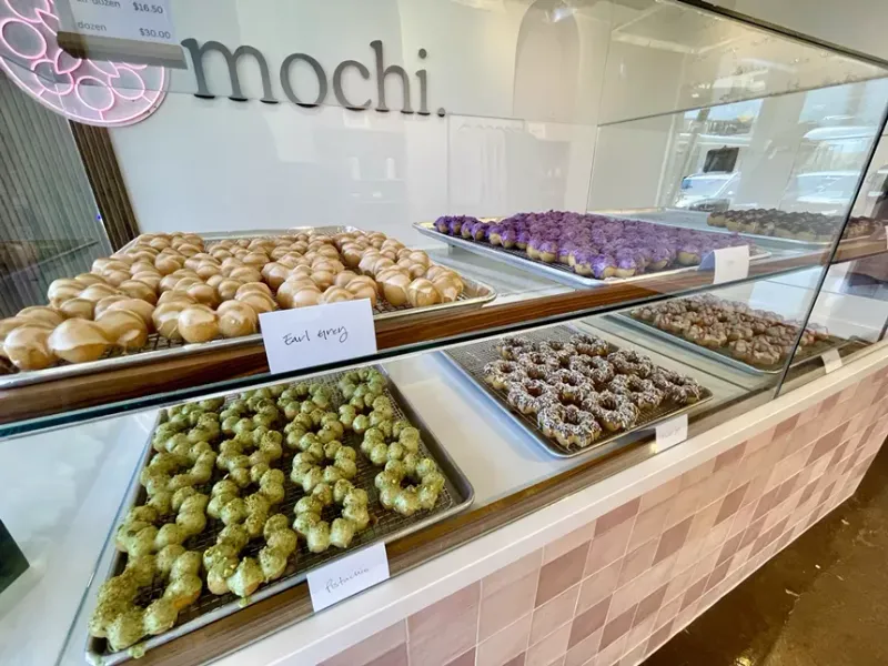 MochiDot: Phoenix's Japanese-Inspired Donut Revolution