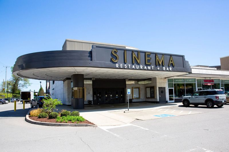 Sinema – Unexpected Chicken Excellence