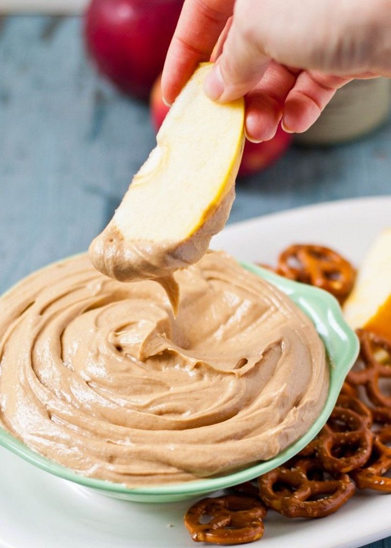 Peanut Butter Fluff Dip