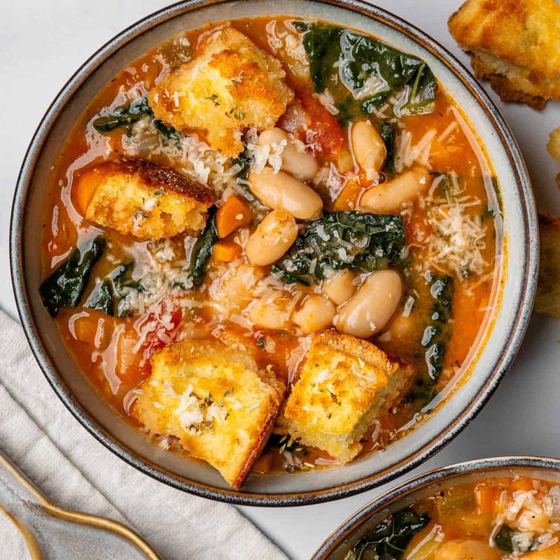 White Bean Tuscan Soup