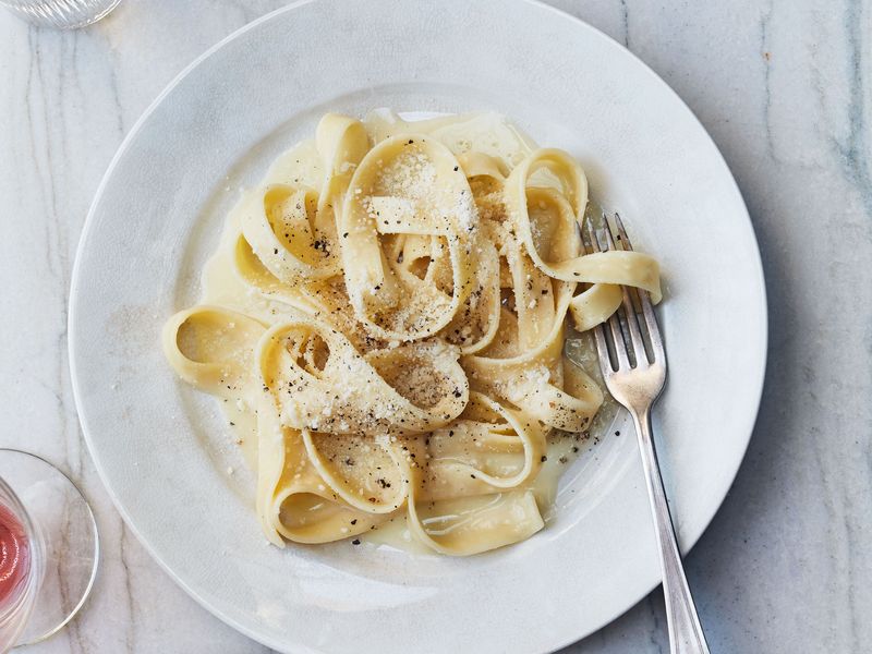 Fettuccine Alfredo (Old-School Heavy Version)