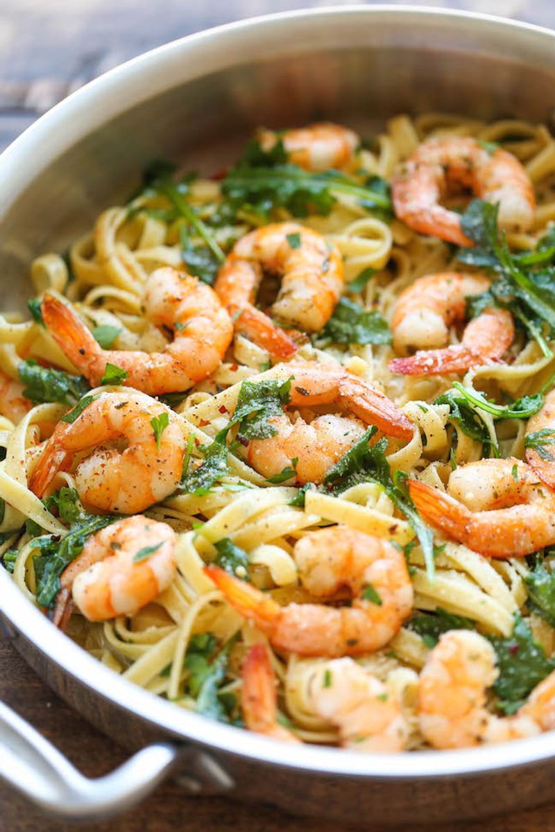 Garlic Butter Shrimp Linguine
