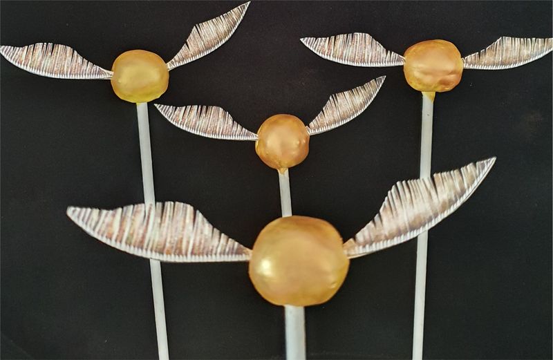 Golden Snitch Cake Pops