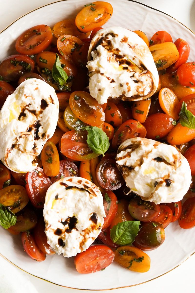 Caprese With Garlicky Croutons