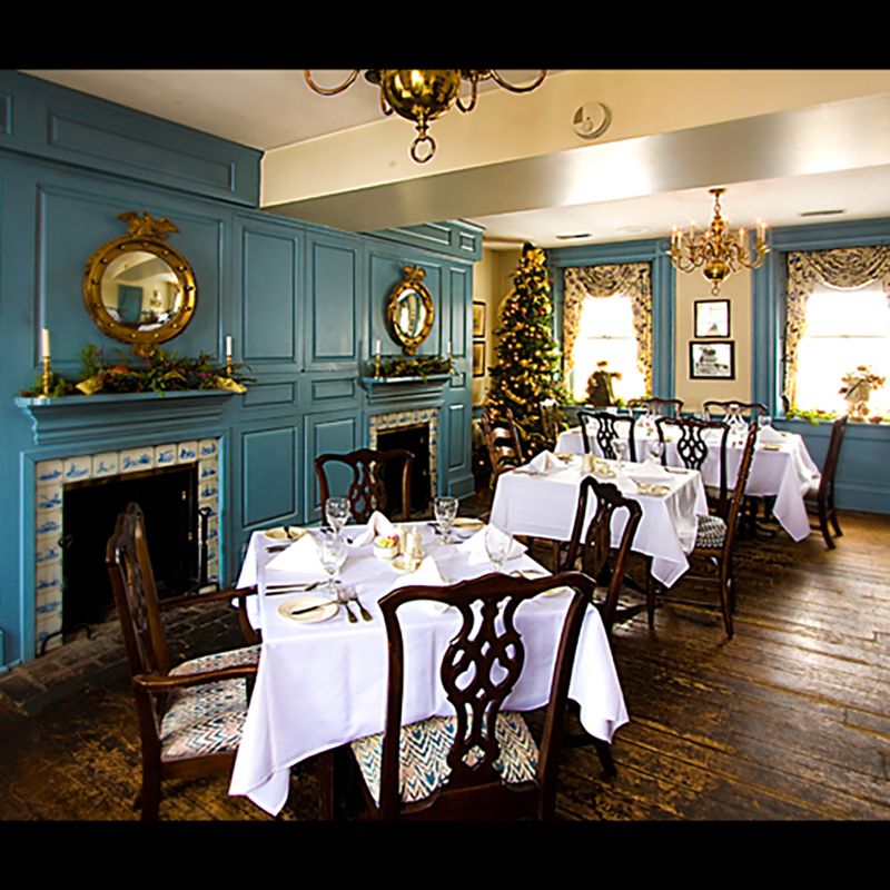 Stunning Period Architecture and Decor