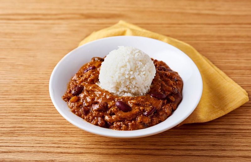 Hawaii - Zippy’s Chili and Rice