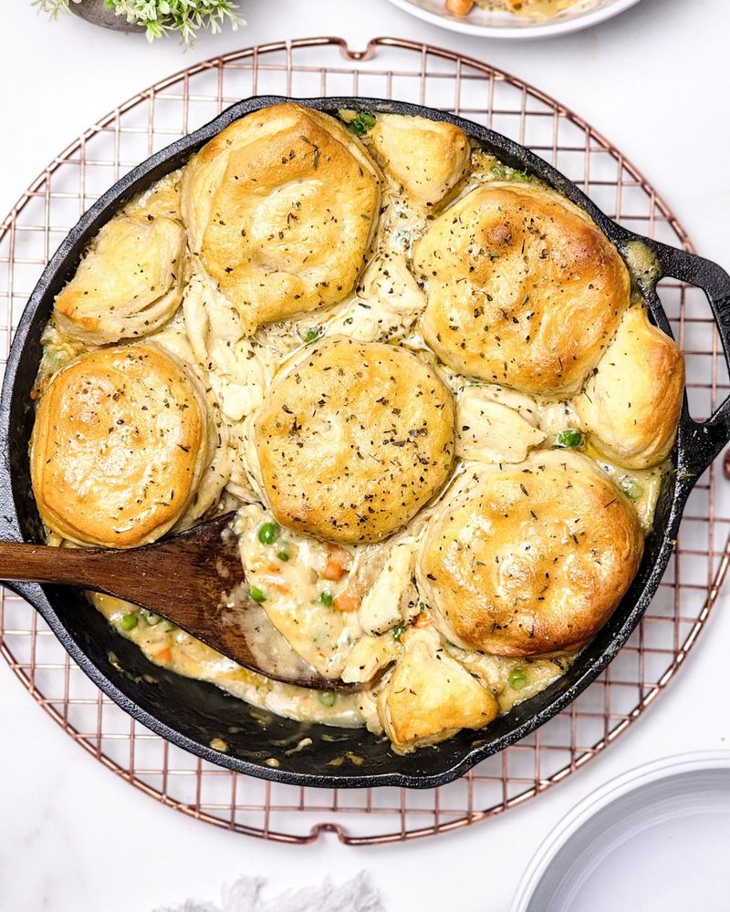 Chicken Pot Pie Biscuit Bake