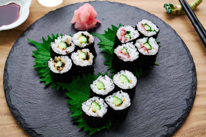 Maki rolls
