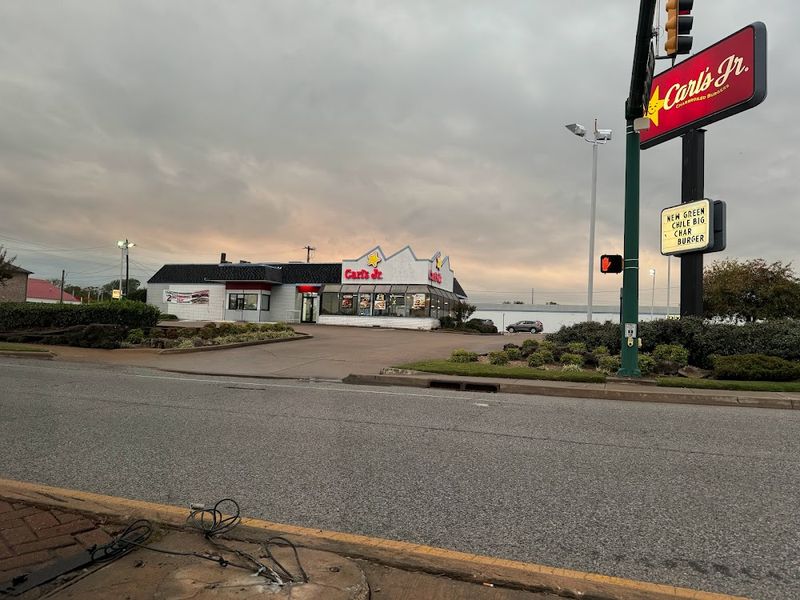 Hugo’s Family Restaurant