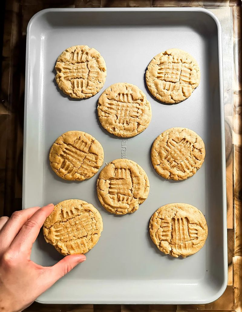 Classic Peanut Butter Cookies