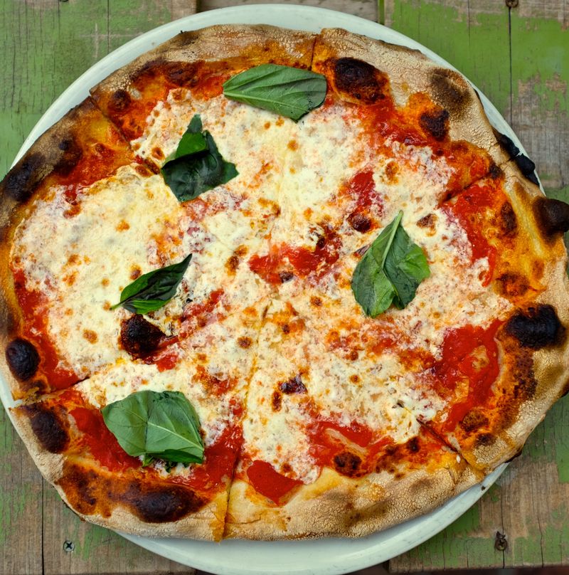 The place cannot answer basic pizza questions