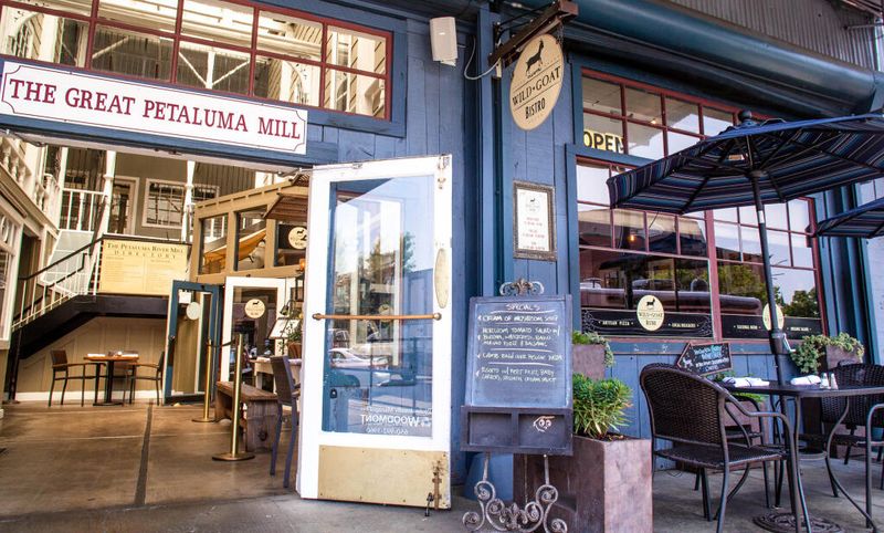 Little Orchard, Petaluma