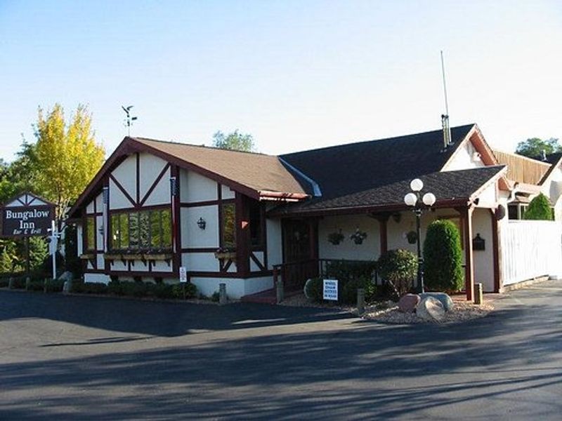 The Bungalow Inn — Lakeland, Minnesota