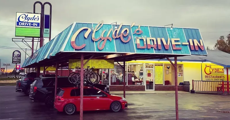 Michigan, Clyde’s Drive-In, St. Ignace