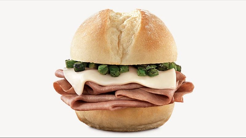 Jalapeño Roast Beef Slider