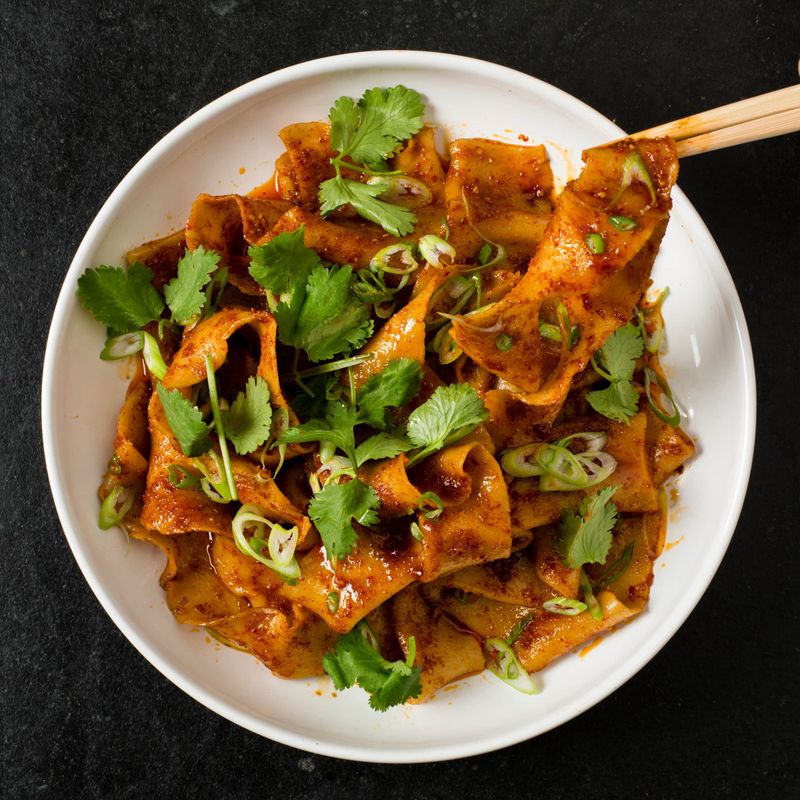 Hand-Pulled Style Biang Biang Noodles With Chili And Vinegar