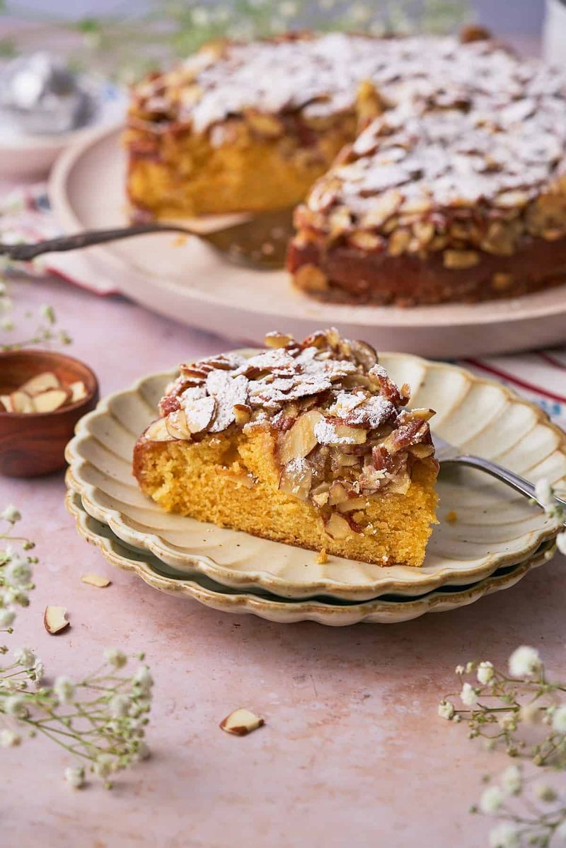 Swedish almond cake
