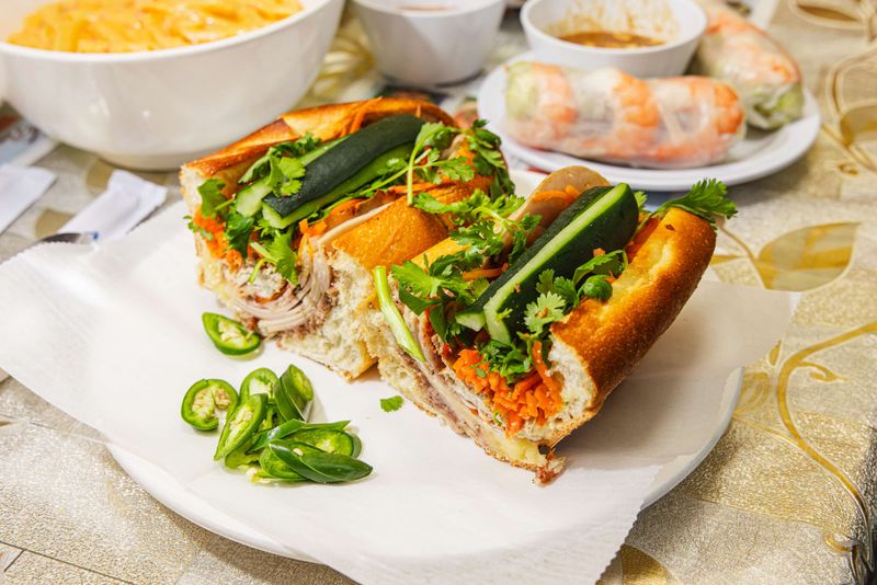 Saiguette Banh Mi Special