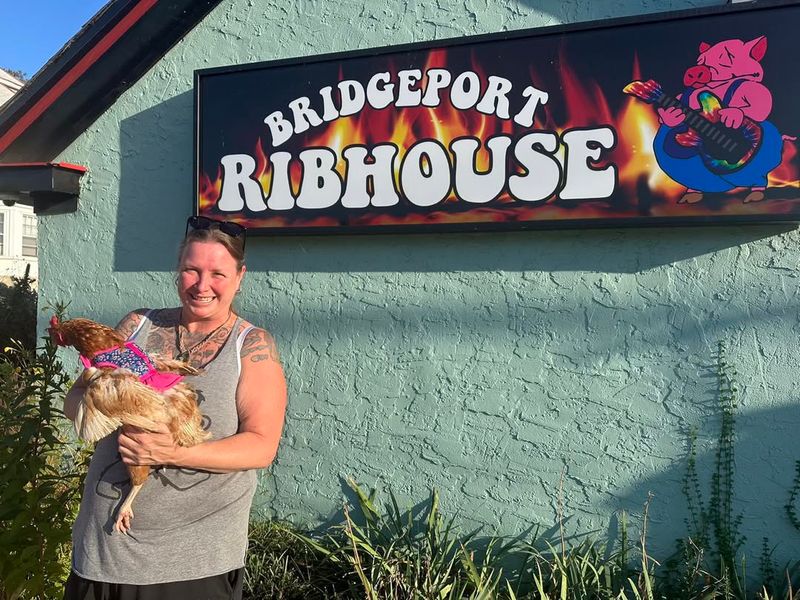 Bridgeport Ribhouse, Bridgeport