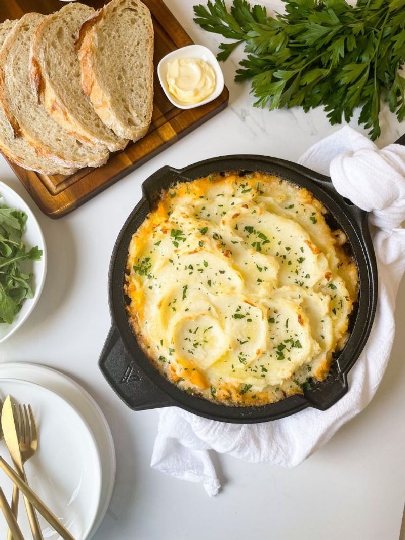 Shepherd’s pie (cottage pie)