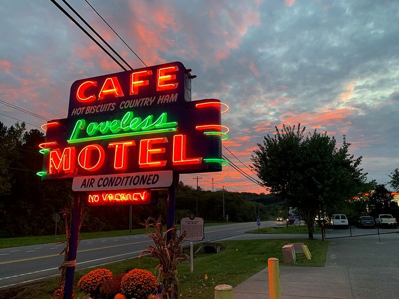Loveless Café (Tennessee)