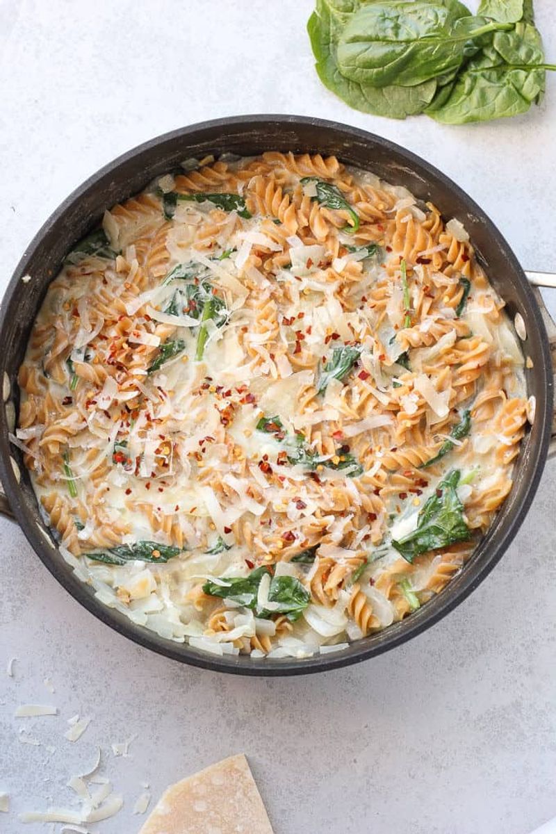 One-Pot Spinach and Ricotta Pasta