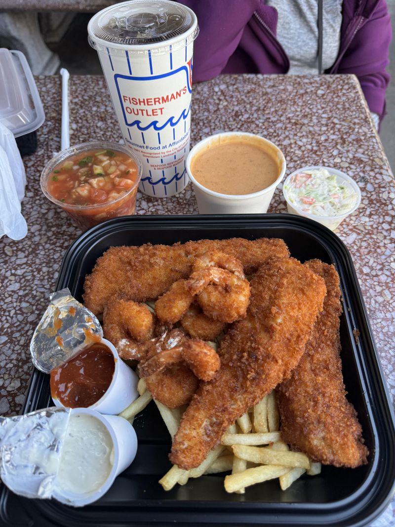 Fisherman's Outlet (Los Angeles)