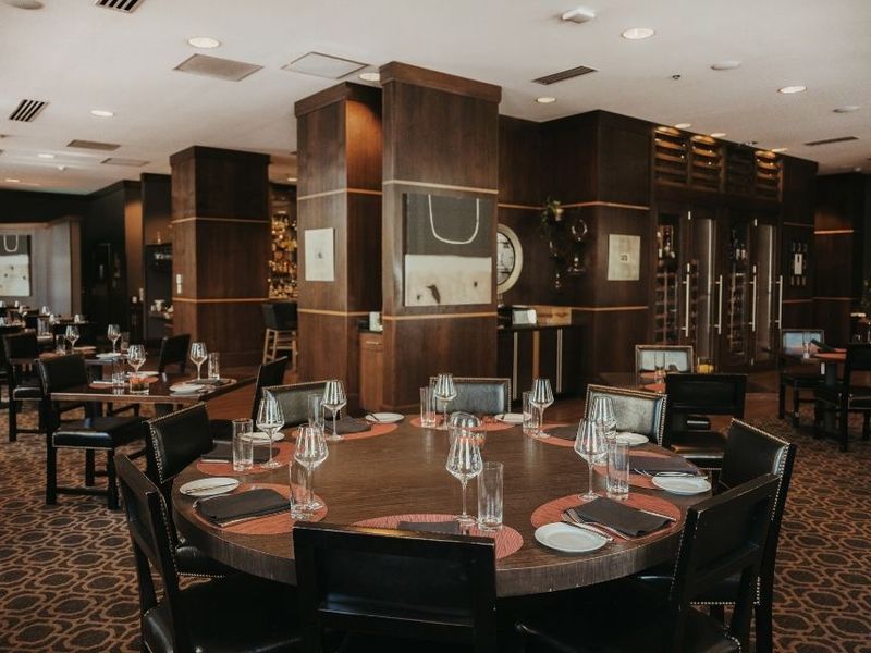 Siena Tuscan Steakhouse at Ambassador Hotel (Kansas)