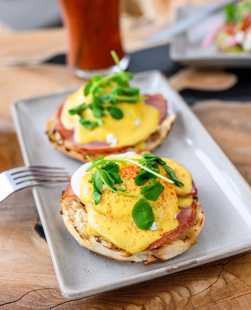 Classic Ham Eggs Benedict