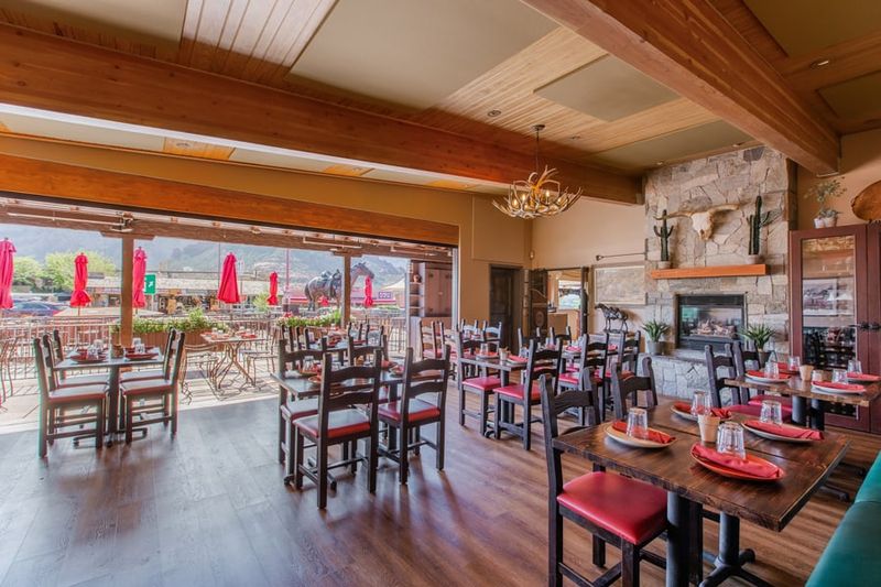 Cowboy Club Grille & Spirits: Sedona's Red Rock Steakhouse