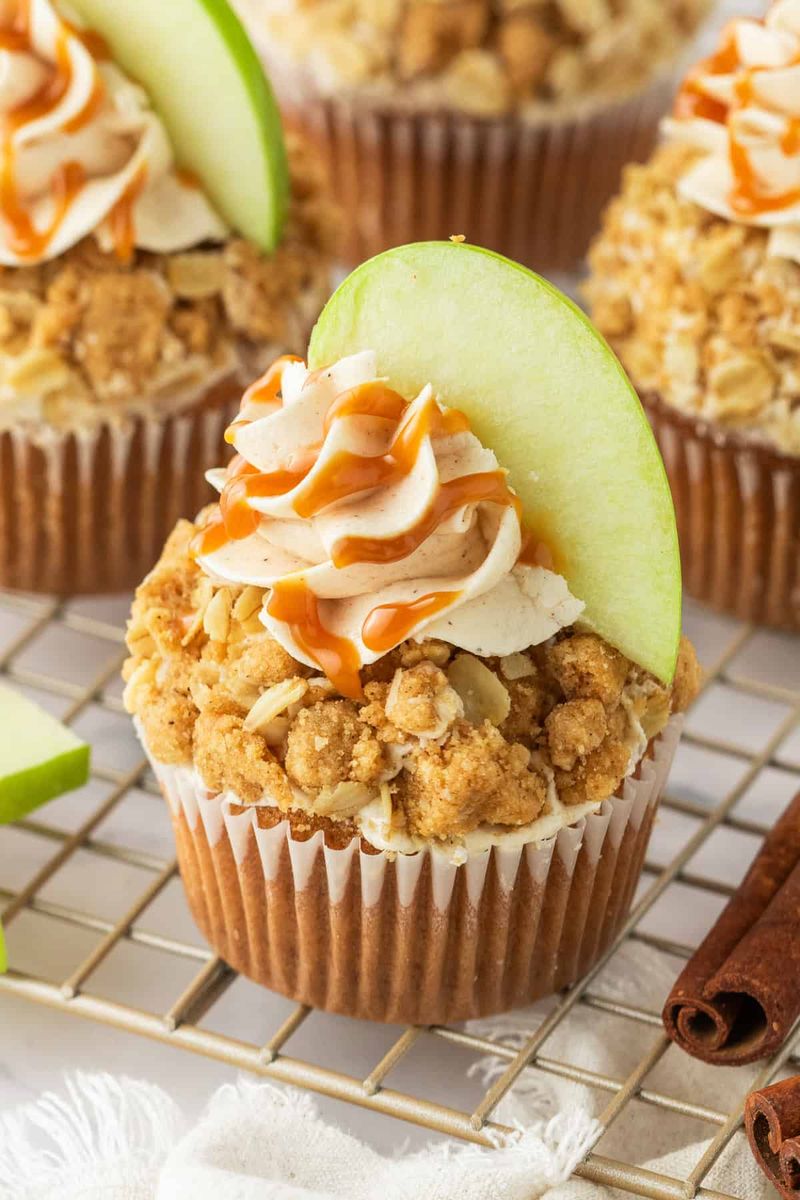Apple Crumble Cupcakes